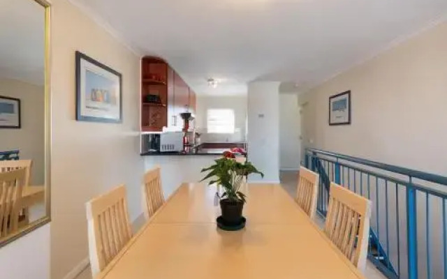 Nottingham Square 116 by CTHA