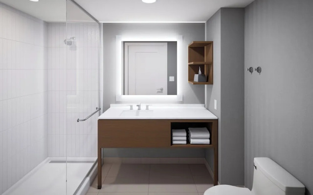 Staybridge Suites Montréal Airport - St-Laurent By IHG