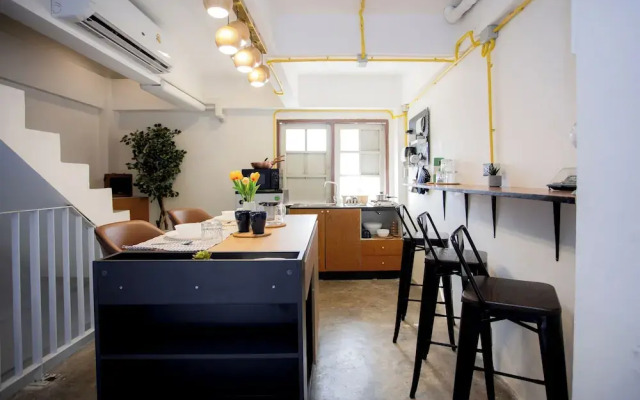 Nomad Plus Life Hostel Pattaya