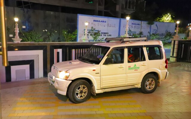 Sai Neem Tree Hotel