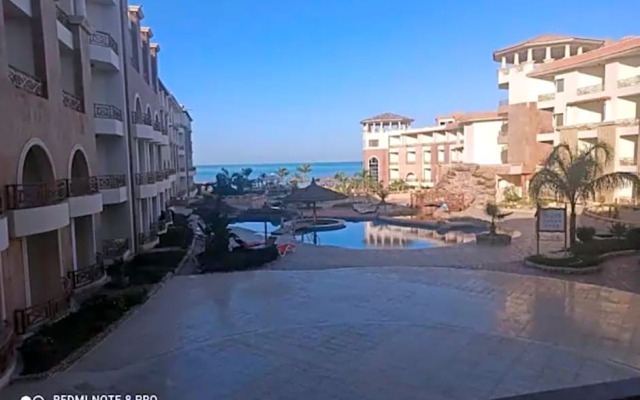 Royal Beach Serviced Apartments