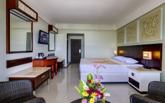 Kuta One Party Hotel