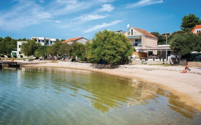 Amazing Home in Grebastica With Wifi and 1 Bedrooms