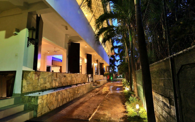 St. Lachlan Hotel & Suites
