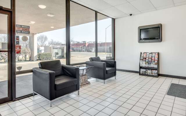 Motel 6 Longview, TX - North