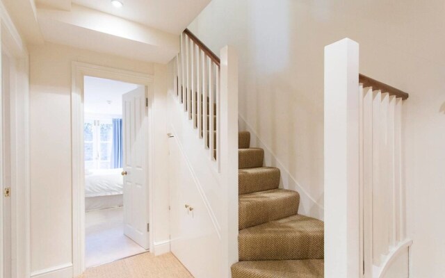 Modern 2 bed Flat in Central London