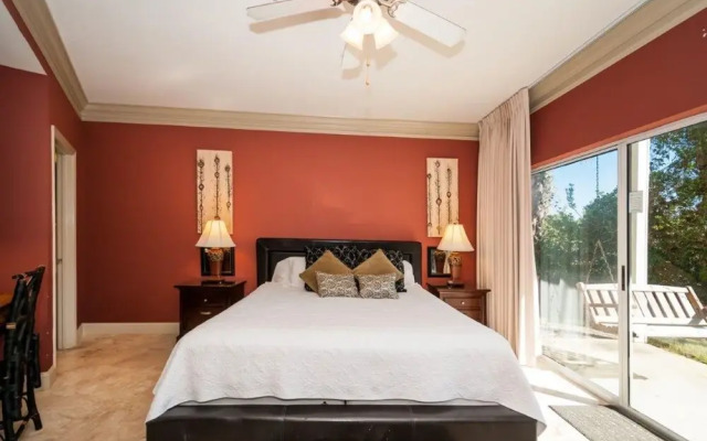 Beach Pointe 301 by Destin Getaways