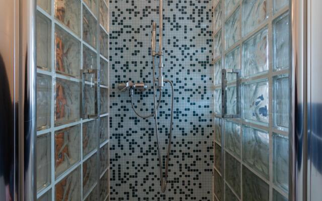 Borsi 81 - Adriana Family Apartment