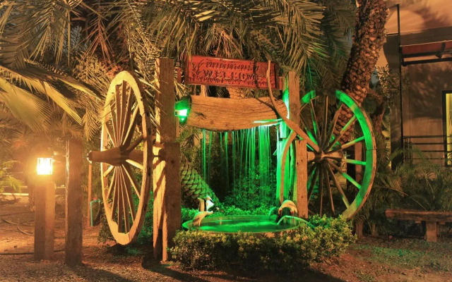 Lopburi Palm Resort