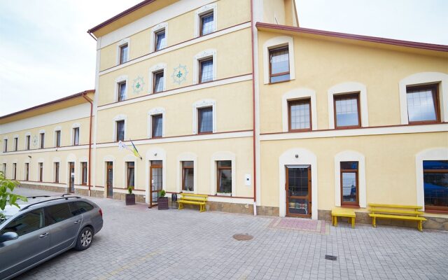 Hotel Coin