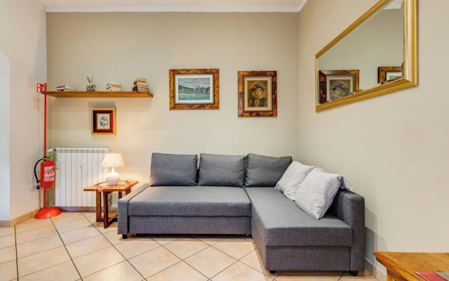 Villa Riccio-Flaminio House