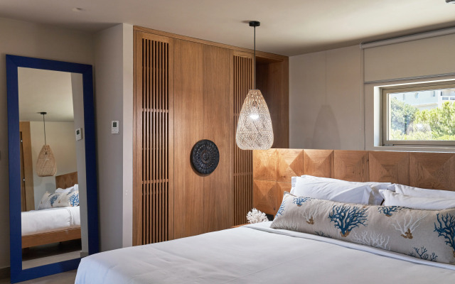 Castello Infinity Suites - Adults Only