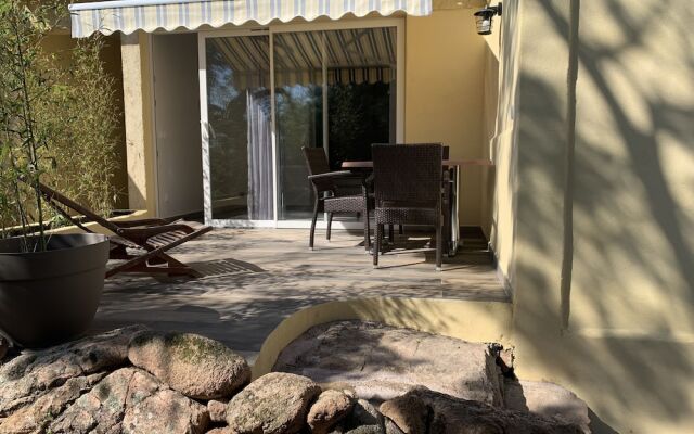 Rocca Rossa Locations gîtes Palombaggia