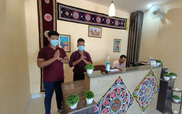 Goroomgo Silicon Residency Puri