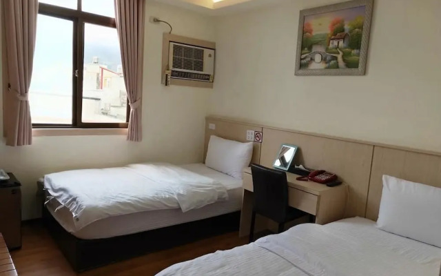 Oriental Hotel