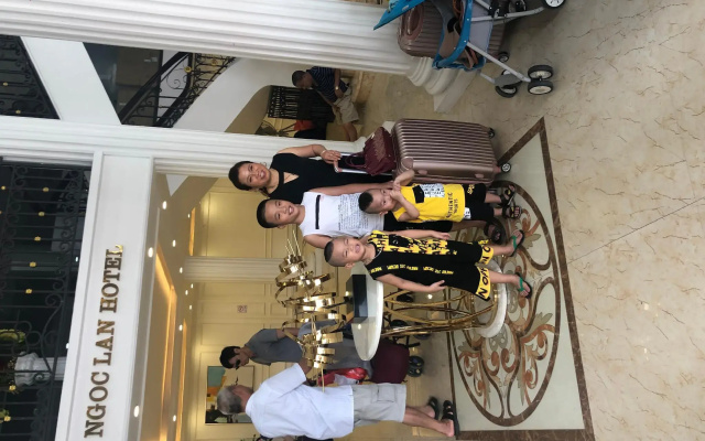 Ngoc Lan Halong Hotel