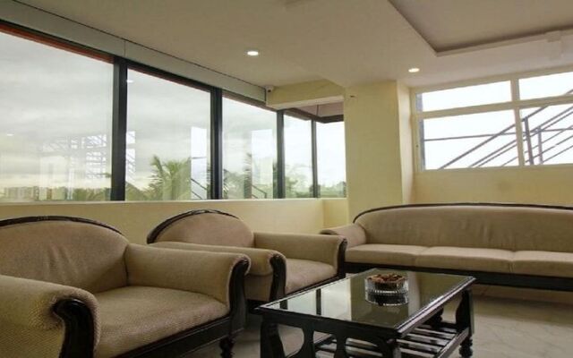 OYO 15564 Felicity Inn