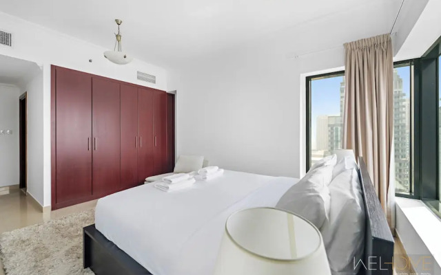 WelHome - Stunning High-Rise with Canal View Near MarinaMall