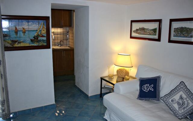 Maridea Ponza Parata