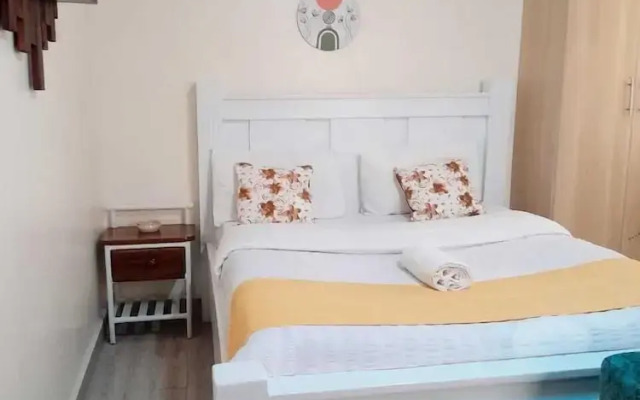 Lux Suites Chapell Hill Apartments