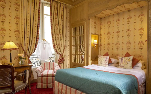 Hotel Chambiges Elysées