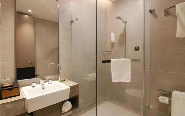 Homeinn Plus Hotel (Beijing Zhongguancun East Road)