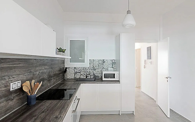 Spacious two bedroom apartment in Central location