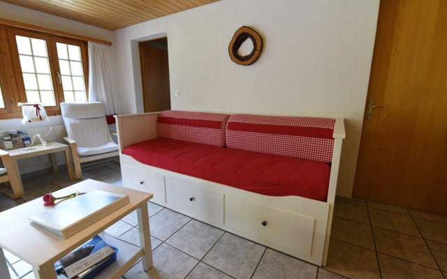 Cozy Apartment in Meiringen With Mountain View