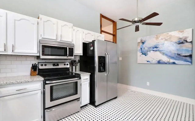 Gallery Stays - Low Country