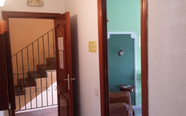 Hostal Porta de Ferro