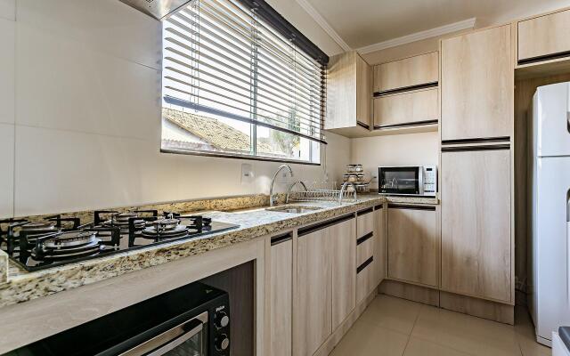 Lindo apto c/ sacada 850m da praia Ingleses RSY204