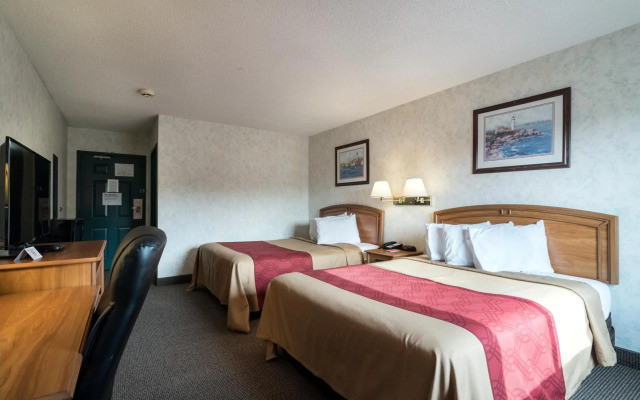 Econo Lodge Inn & Suites Canandaigua
