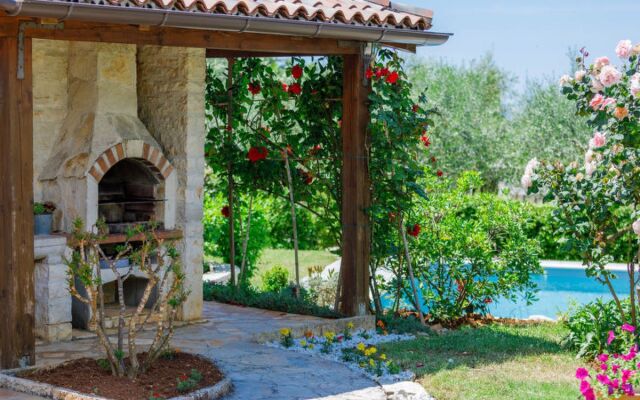 Villa Dina (PRC613)