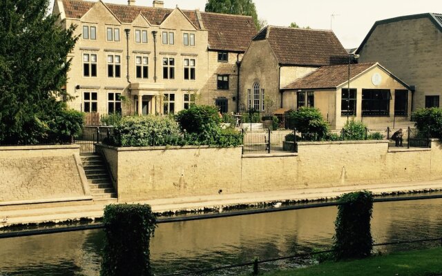 Timbrell's Yard