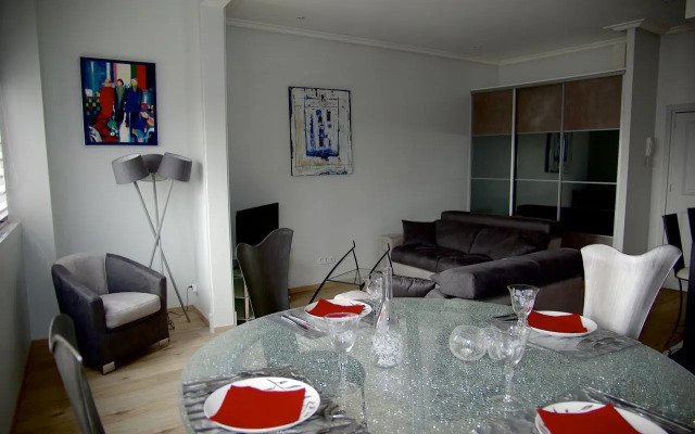 Luxurious 65M2 Appartment In Front Of The River