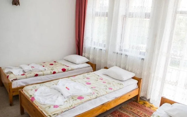 Atak Hotel