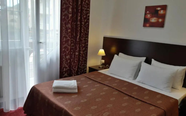 Hotel Vesta