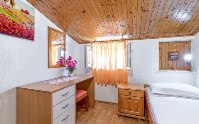 Brač Island Apt Mladineo A3 300mt From s