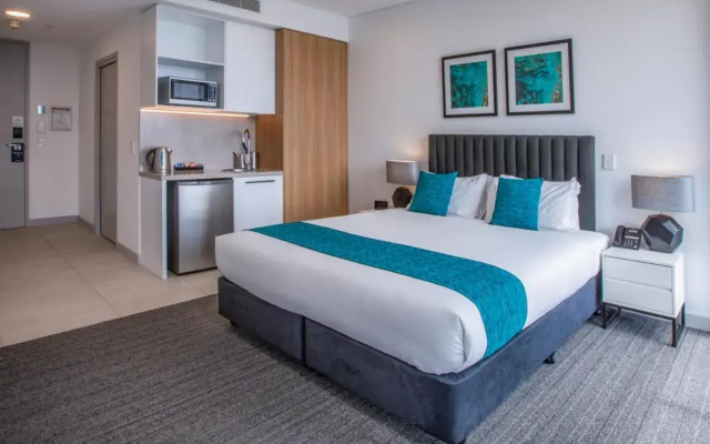 Essence Suites Taringa