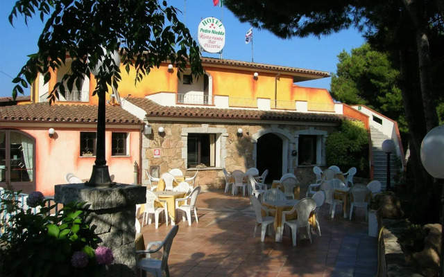 Hotel Pedra Niedda