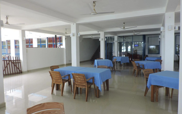 Paradise Beach Resort
