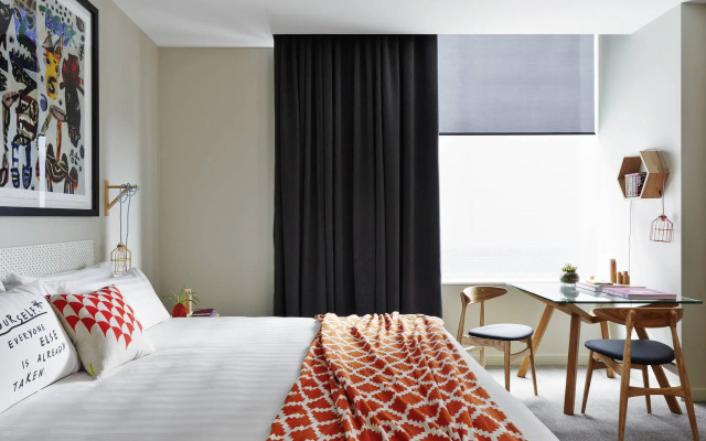 The Larwill Studio Melbourne - Art Series