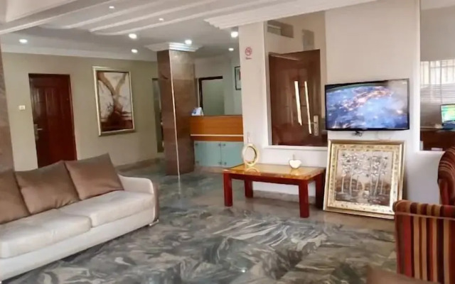 Le Ville Hotel and Suites