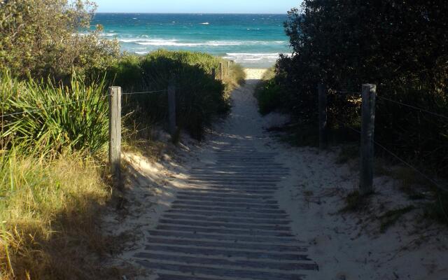 Surfside Holiday Apartments