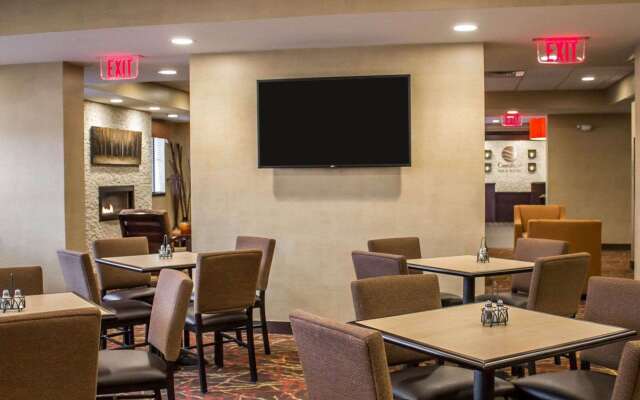 Comfort Inn & Suites