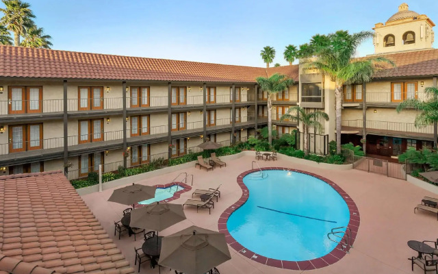 Embassy Suites by Hilton Lompoc Central Coast