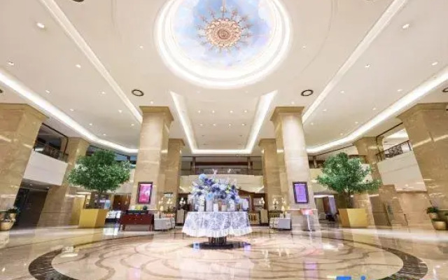 Phoenix International Hotel