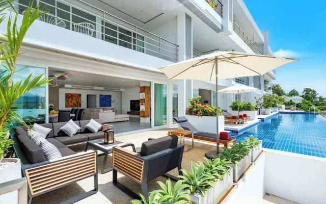 Luxury Sea View Apartment AB at Unique Residences