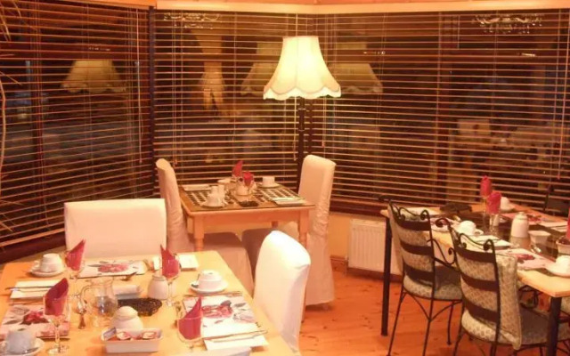 Robin Hill Bed and Breakfast