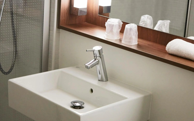 Hotel Campanile Clermont Ferrand Le Brezet